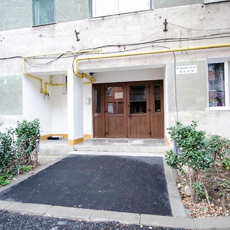 Miha Modern And Central Apartament Arad Exterior photo